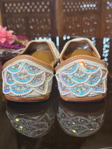 Dabka Kadhai Punjabi Jutti – Pure Leather Handcrafted