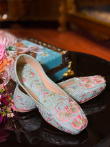 Handcrafted Mojari with Fine Thread Work & Anti-Slip Sole
